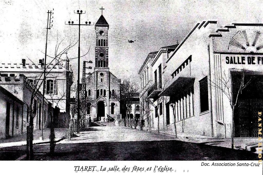 TIARET L'EGLISE ET LA SALLE DES FETES.jpg